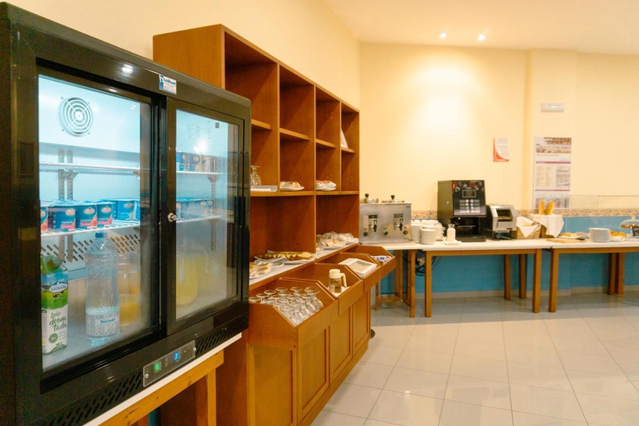 阿塔拉亚ii号酒店 波多诺伏 外观 照片